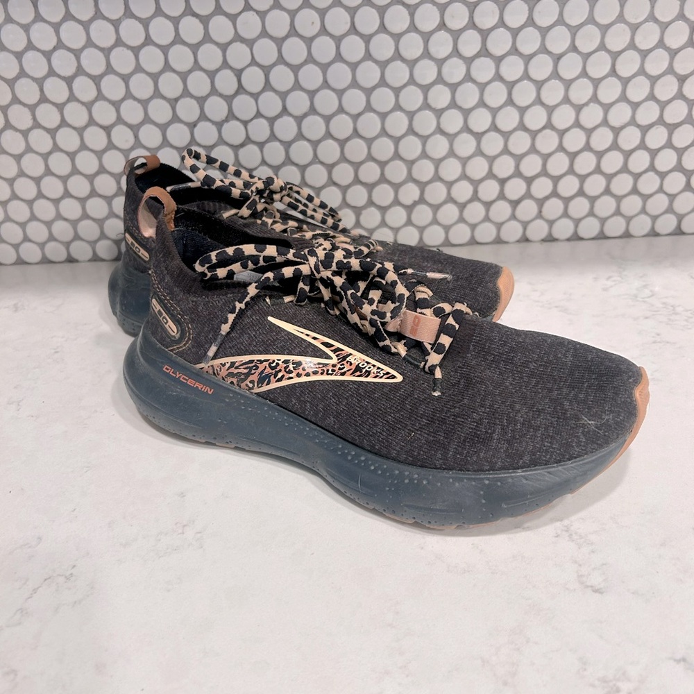 Brooks Womens Glycerine StealthFit 20 | Leopard | Athletic Shoes Size 8